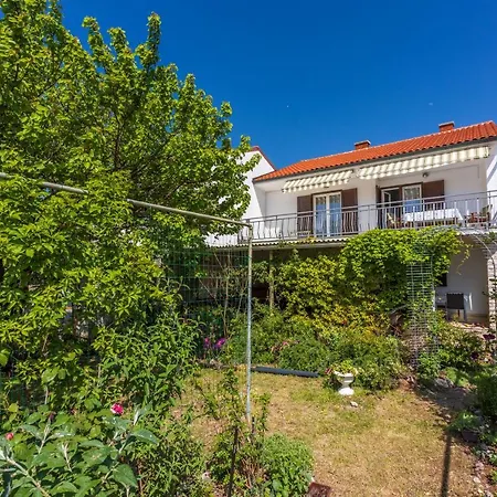 Appartement Kreso *