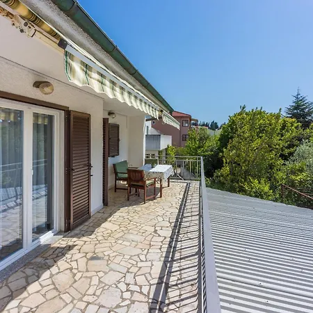 Kreso Apartament Punat